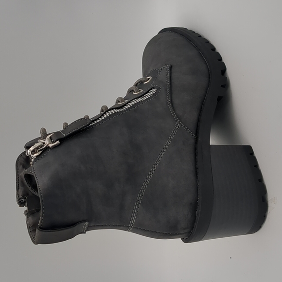 Gray Women Combat Ankle Boots Chunky Mid Heels - Picture 4 of 5